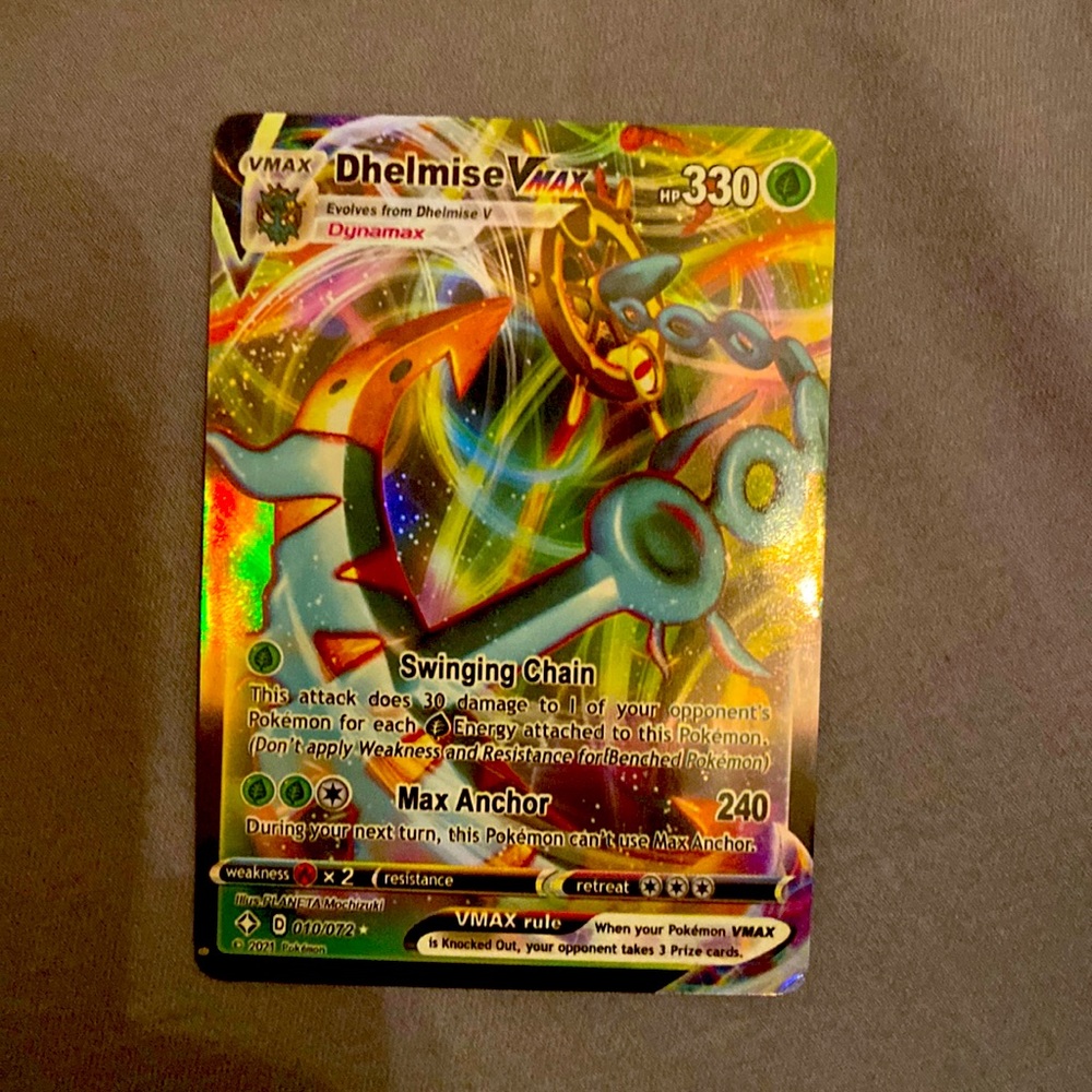 HOLO POKEMON CARD VMAX DHELMISE XMAX